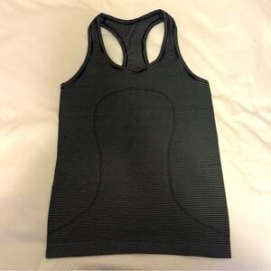 Lululemon Swiftly Tech Racerback Tank Top 2.0 (Hip Length).